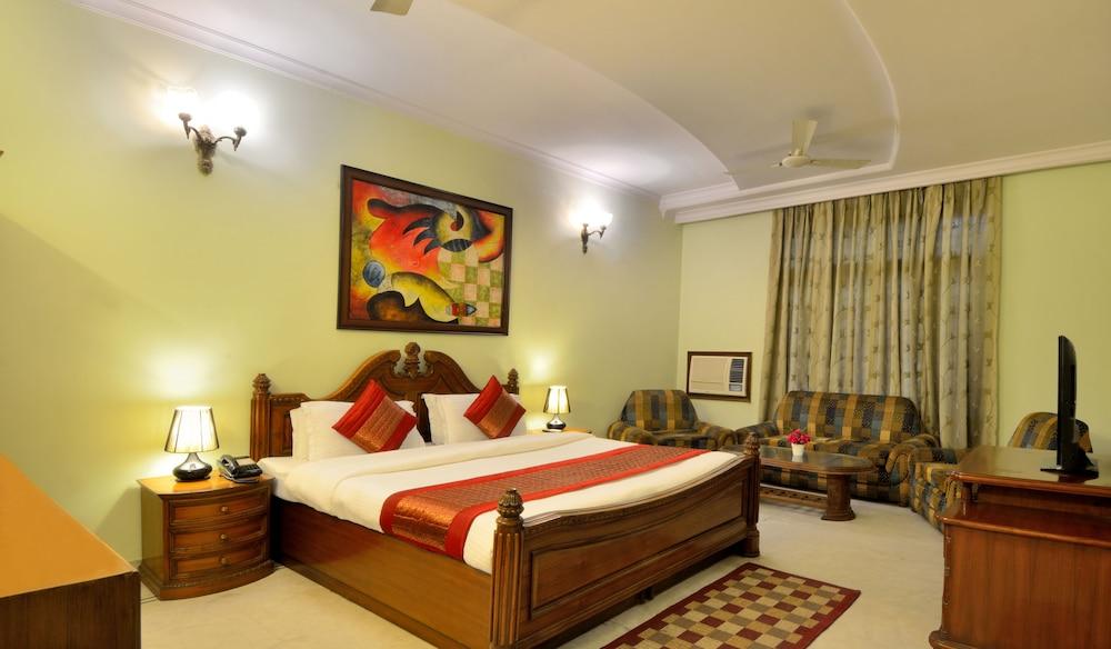 Hotel Pablas International, New Delhi, Near Metro Bagian luar foto