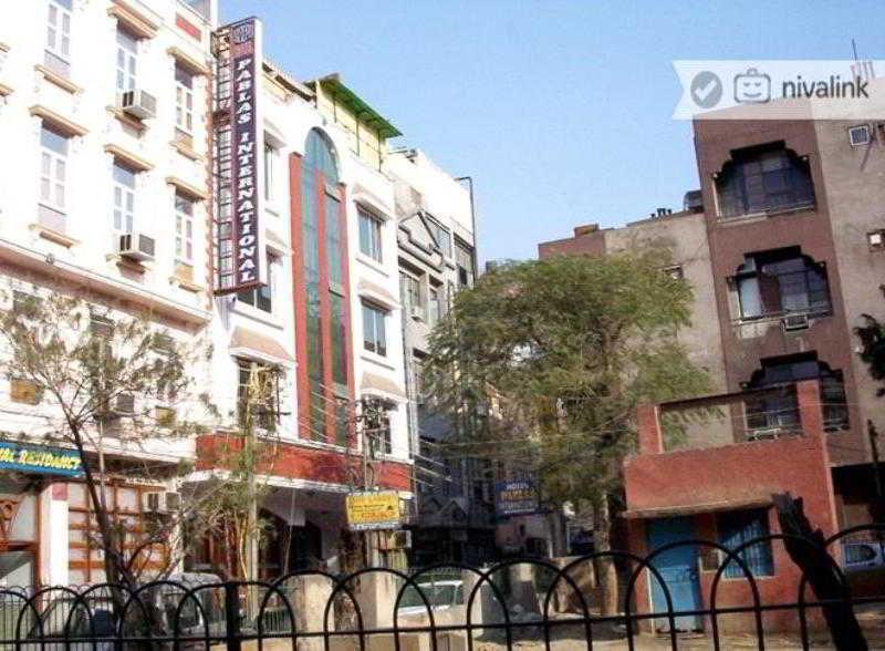 Hotel Pablas International, New Delhi, Near Metro Bagian luar foto